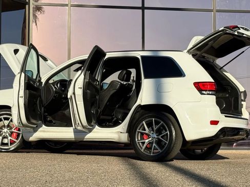 Used 2015 Jeep Grand Cherokee SRT w/ Trailer Tow Group IV image 6