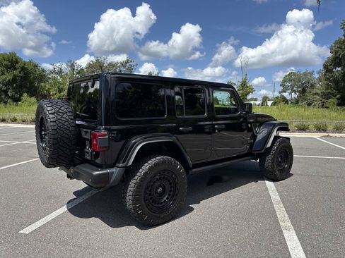 Used 2024 Jeep Wrangler Unlimited Rubicon 392 AWD/4WD image 3