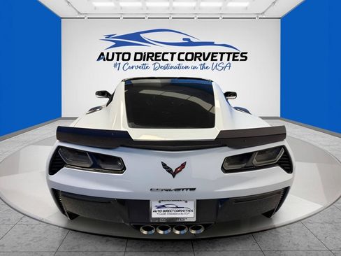 Used 2018 Chevrolet Corvette Z06 w/ Carbon 65 Edition RWD image 10