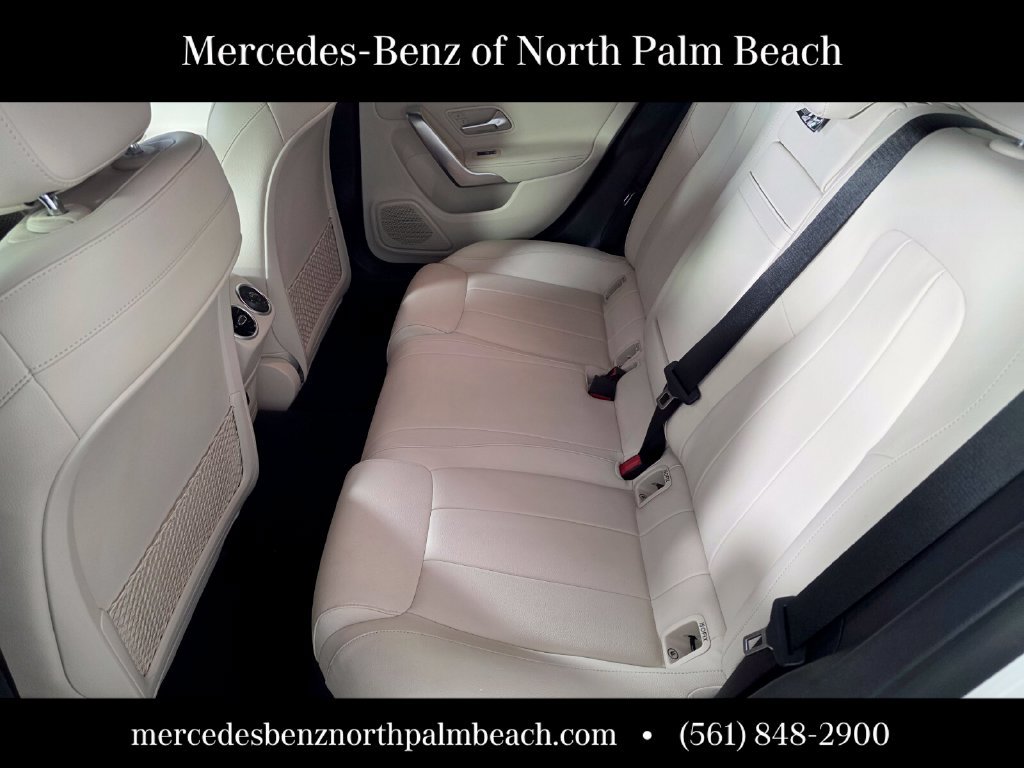 Used 2021 Mercedes-Benz CLA 250 image 13