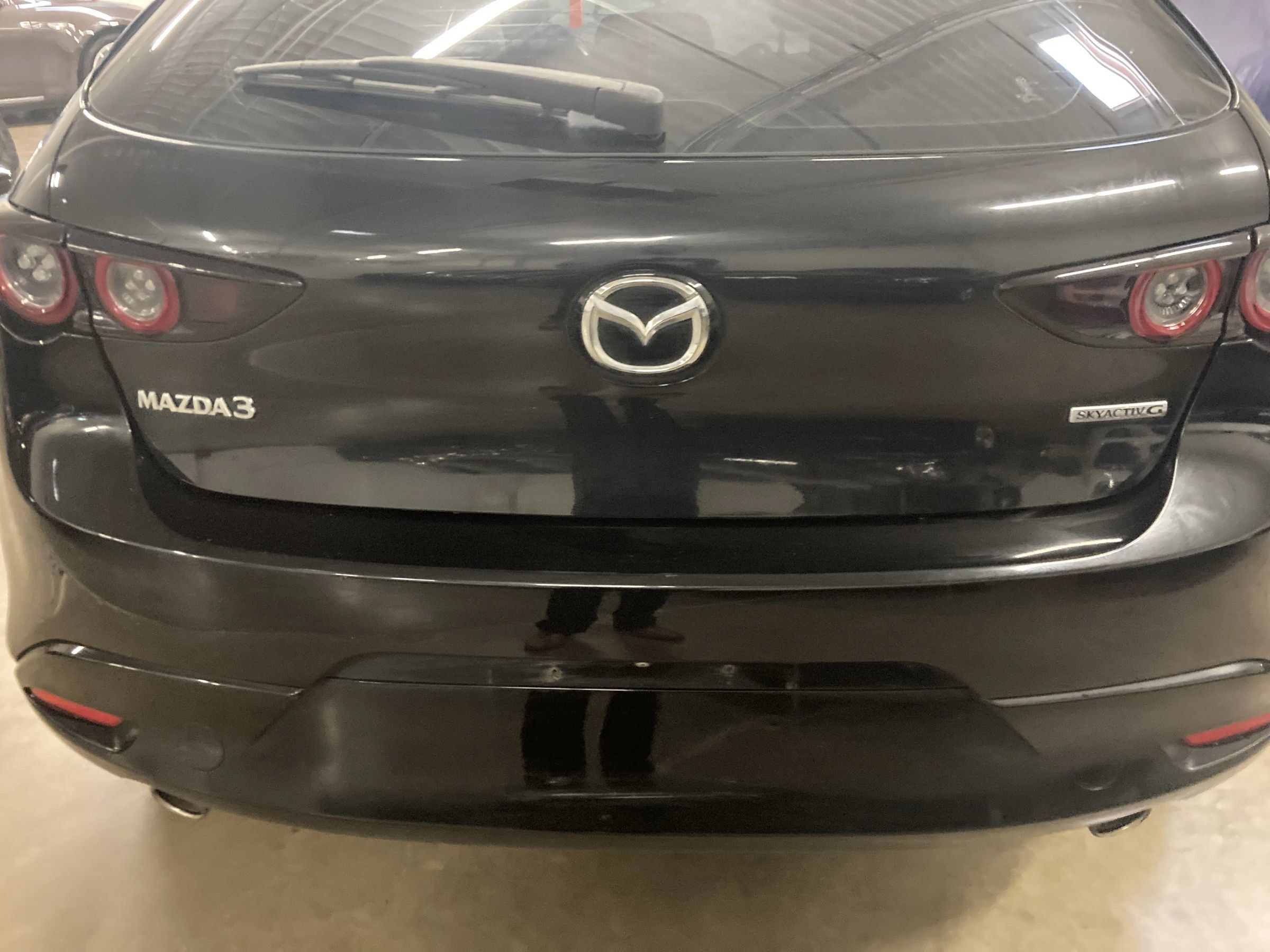 Used 2019 MAZDA MAZDA3 Hatchback w/ Premium Package FWD image 20
