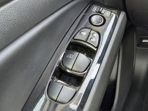 Used 2024 Nissan Altima 2.5 SR image 22