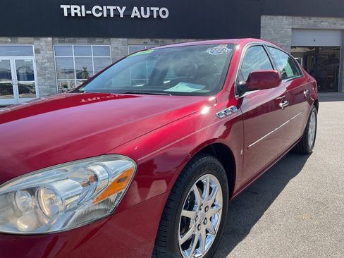 Used 2008 Buick Lucerne CXL w/ Driver Confidence Package FWD image 2