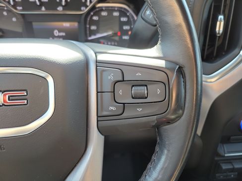 Used 2022 GMC Sierra 1500 SLT AWD/4WD image 27