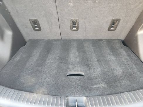Used 2023 Chevrolet Bolt LT w/ Infotainment Package FWD image 34