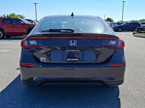 Used 2024 Honda Civic EX-L image 5