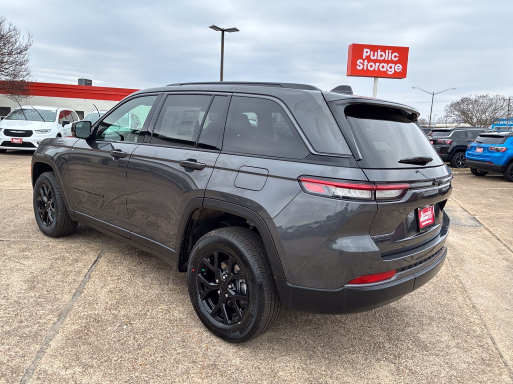 New 2026 Jeep Grand Cherokee Altitude AWD/4WD image 3