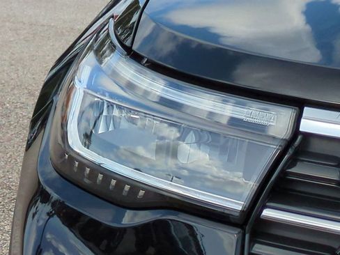 New 2026 Ford Explorer Active w/ Active Comfort Package RWD image 10