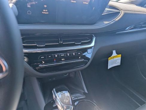 New 2026 Buick Envista Avenir image 21