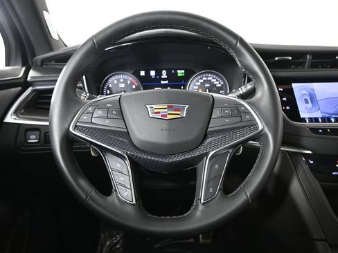 Used 2025 Cadillac XT5 Sportv w/ Technology Package AWD/4WD image 35