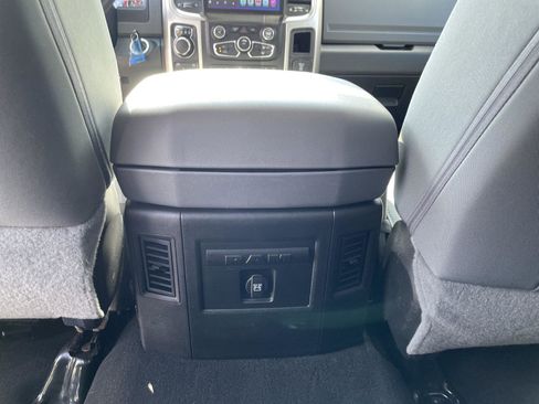 Used 2018 RAM 1500 Big Horn AWD/4WD image 22