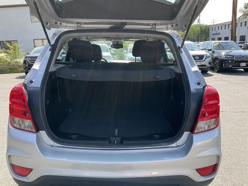 Used 2018 Chevrolet Trax LS image 11