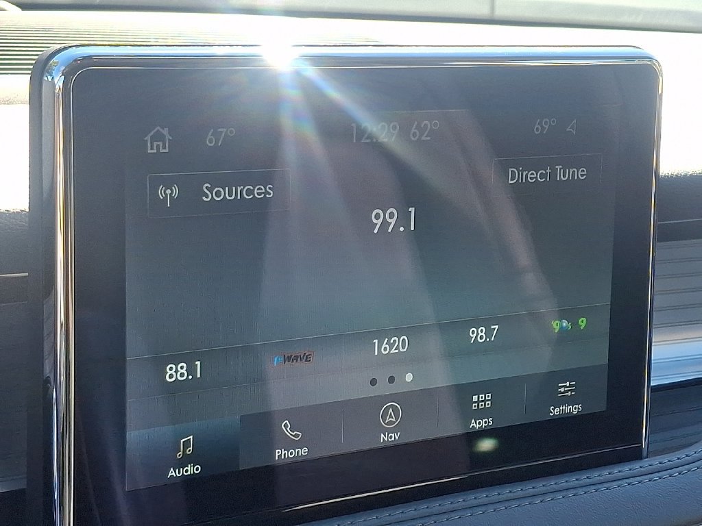 Used 2020 Lincoln Corsair AWD w/ Equipment Group 101A image 17