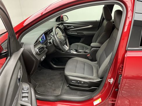 Certified 2023 Chevrolet Bolt EUV LT w/ Comfort Package FWD image 3