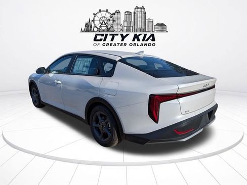 New 2026 Kia K4 FWD image 4
