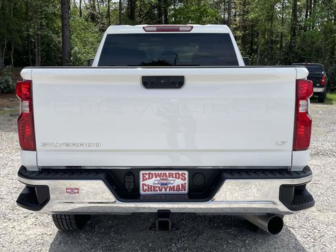 Used 2025 Chevrolet Silverado 2500 LT w/ Convenience Package image 22