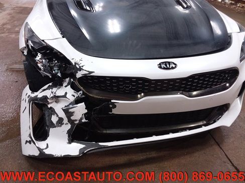 Used 2020 Kia Stinger GT1 image 20