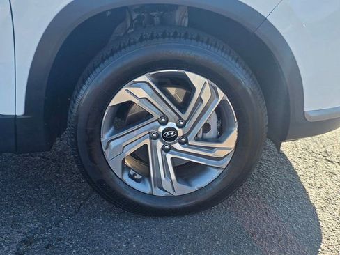 Used 2023 Hyundai Santa Fe SEL image 7