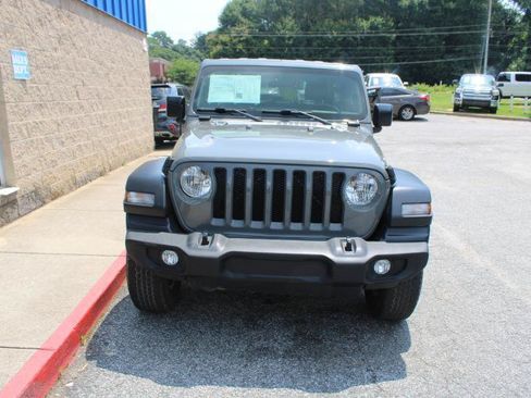 Used 2020 Jeep Wrangler Unlimited Sport S AWD/4WD image 2