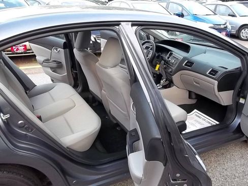 Used 2014 Honda Civic LX image 10