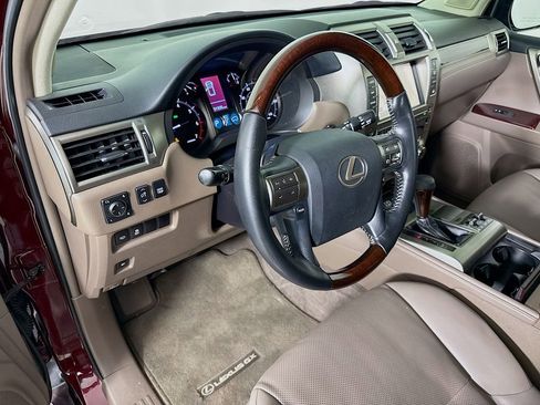 Used 2019 Lexus GX 460 Premium AWD/4WD image 9