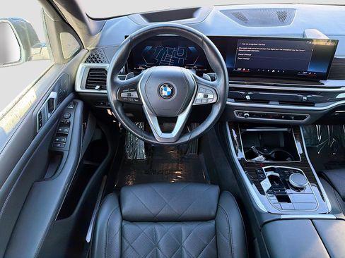 Used 2024 BMW X5 sDrive40i w/ Premium Package RWD image 16