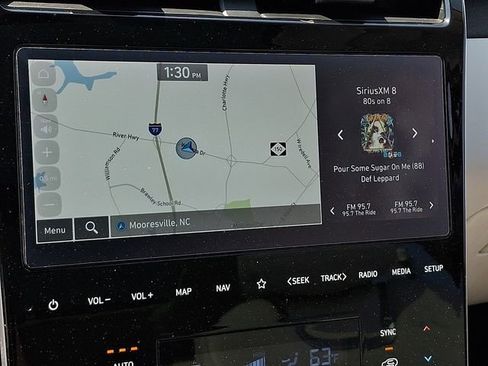 Used 2023 Hyundai Tucson Limited image 17