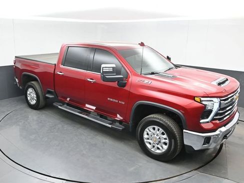 Used 2025 Chevrolet Silverado 2500 LTZ w/ LTZ Convenience Package image 1