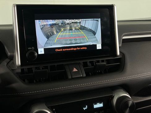 Used 2024 Toyota RAV4 LE image 17