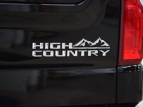 Used 2024 Chevrolet Silverado 1500 High Country w/ Technology Package image 23