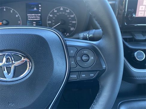 Used 2024 Toyota Corolla SE image 24