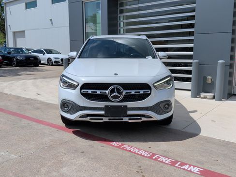 Used 2021 Mercedes-Benz GLA 250 image 3