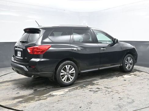 Used 2018 Nissan Pathfinder S image 7
