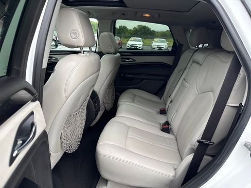 Used 2014 Cadillac SRX Luxury AWD/4WD image 10