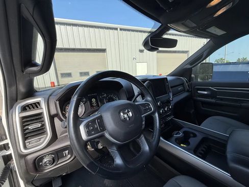 Used 2024 RAM 3500 Big Horn AWD/4WD image 7