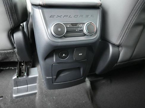 New 2026 Ford Explorer Active w/ Active Comfort Package image 22
