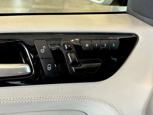 Used 2014 Mercedes-Benz ML 550 4MATIC image 17