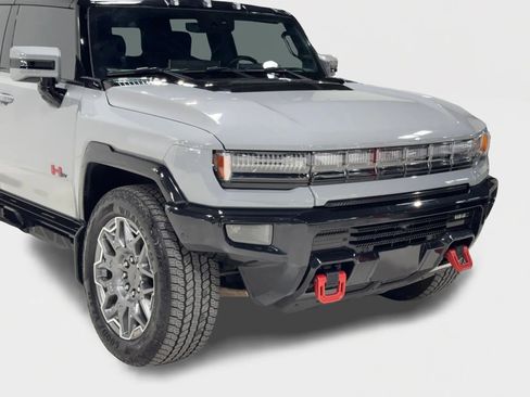 Used 2025 GMC Hummer EV 3X w/ LPO, Sport Package image 3