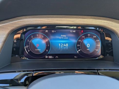 New 2026 Volkswagen Atlas SE FWD image 26