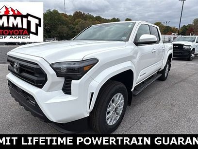 New 2025 Toyota Tacoma SR5