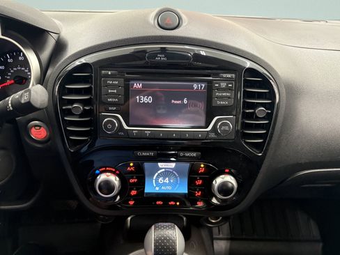 Used 2017 Nissan Juke SV FWD image 14