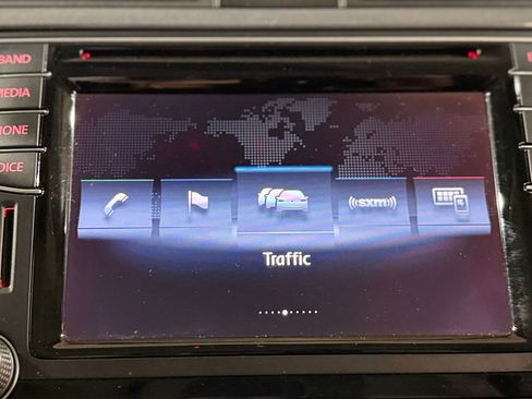 Used 2017 Volkswagen Tiguan Sport image 78