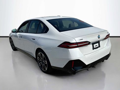 Certified 2026 BMW 530i xDrive AWD/4WD image 34