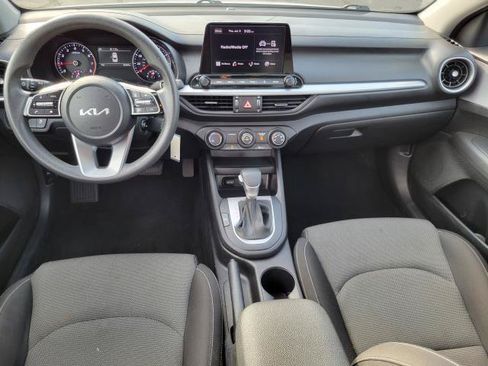 Used 2024 Kia Forte LXS FWD image 25
