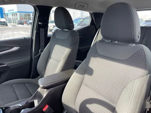 Certified 2023 Chevrolet Bolt EUV LT w/ Comfort Package image 11