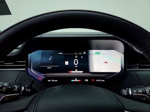 Certified 2024 Land Rover Range Rover Autobiography image 24