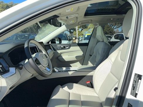 New 2026 Volvo XC60 B5 Ultra w/ Protection Package Premier image 12
