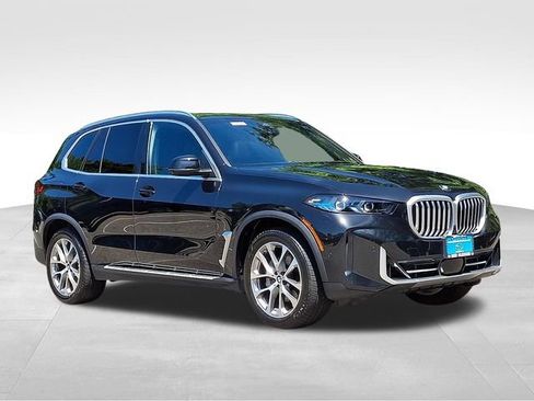 Used 2026 BMW X5 xDrive40i AWD/4WD image 1