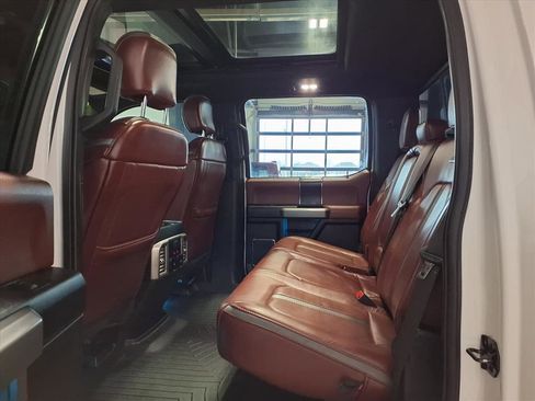 Used 2019 Ford F350 Platinum w/ Platinum Ultimate Package image 15