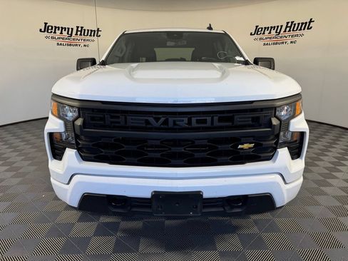 Used 2025 Chevrolet Silverado 1500 Custom AWD/4WD image 5
